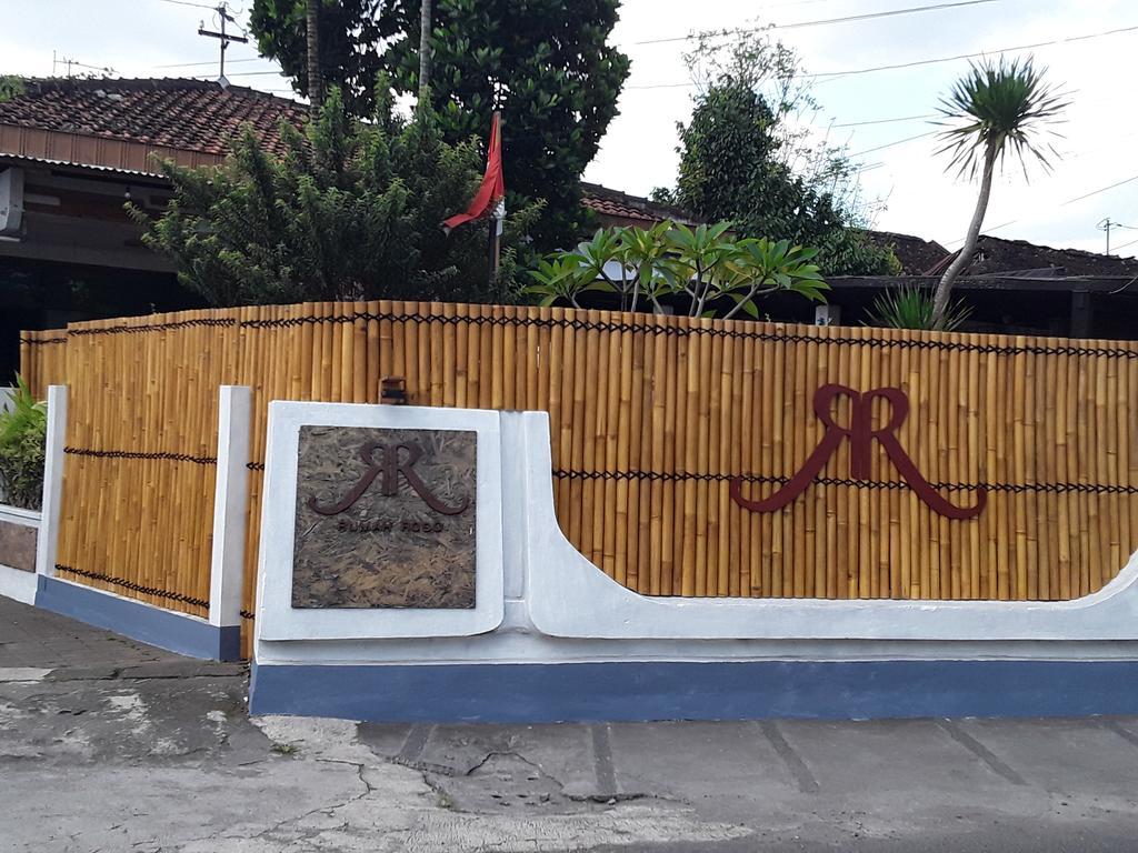 Rumah Roso Homestay Yogyakarta Dış mekan fotoğraf
